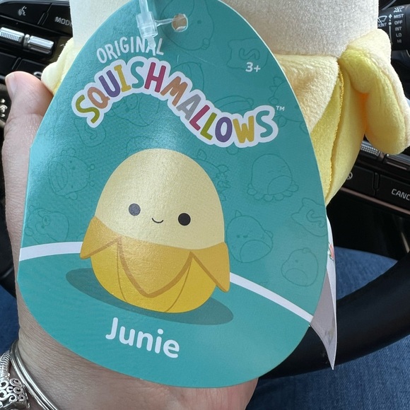 ❤️‍🔥Junie the banana Squishmallow 5” 🍌 - Picture 3 of 5